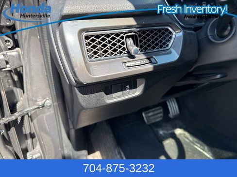 Used 2023 Acura Integra A-Spec image 20