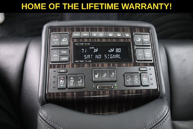 Used 2013 Lexus LS 460 L w/ Ultra Luxury Pkg AWD/4WD image 34