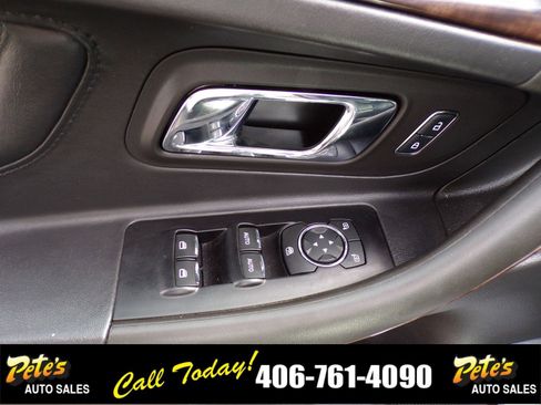 Used 2019 Ford Taurus Limited image 20