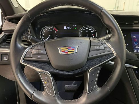 Used 2023 Cadillac XT5 Premium Luxury AWD/4WD image 37