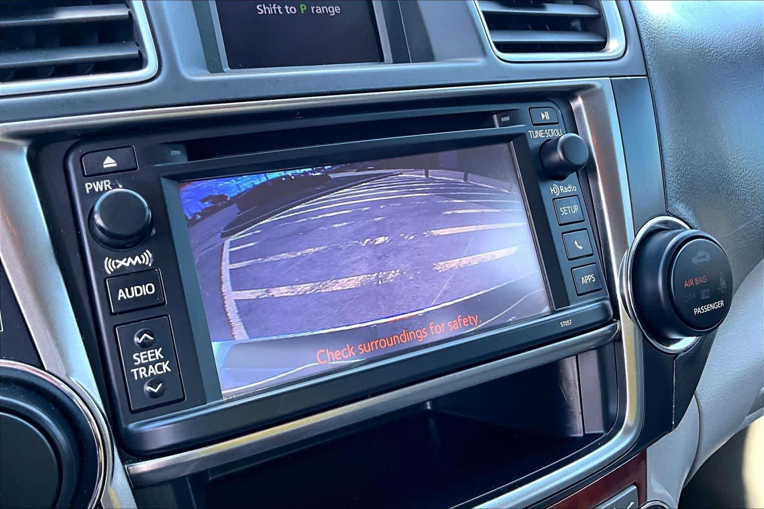 Used 2013 Toyota Highlander Limited FWD image 25