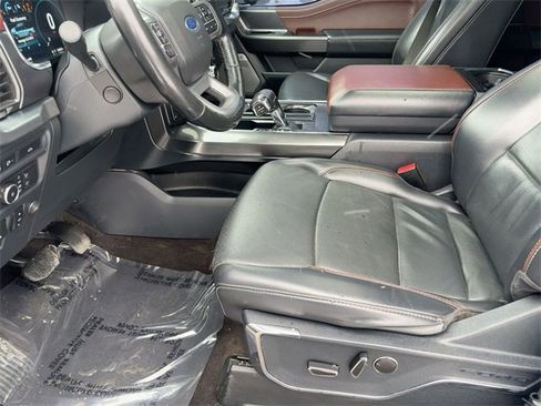 Used 2021 Ford F150 Lariat w/ Equipment Group 502A High image 26