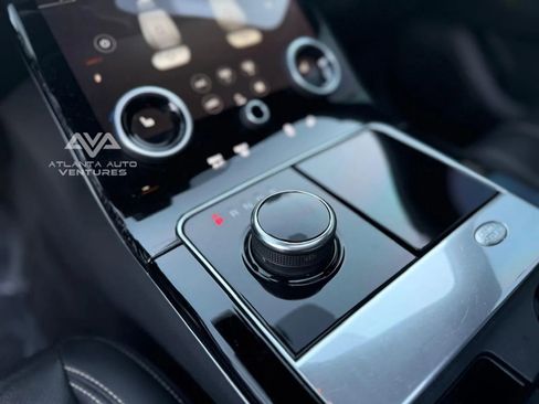 Used 2020 Land Rover Range Rover Velar R-Dynamic S image 34