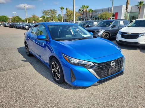 Certified 2025 Nissan Sentra SV FWD image 2
