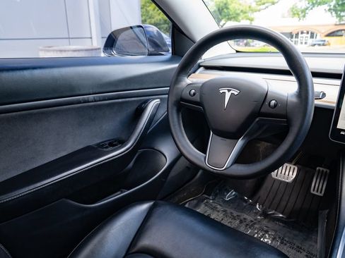 Used 2021 Tesla Model 3 Performance AWD/4WD image 10