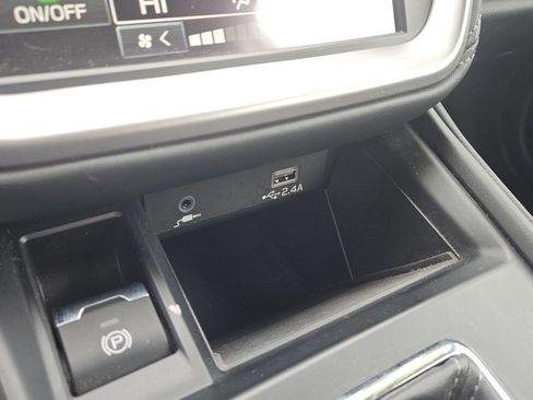 Used 2025 Subaru Outback image 13