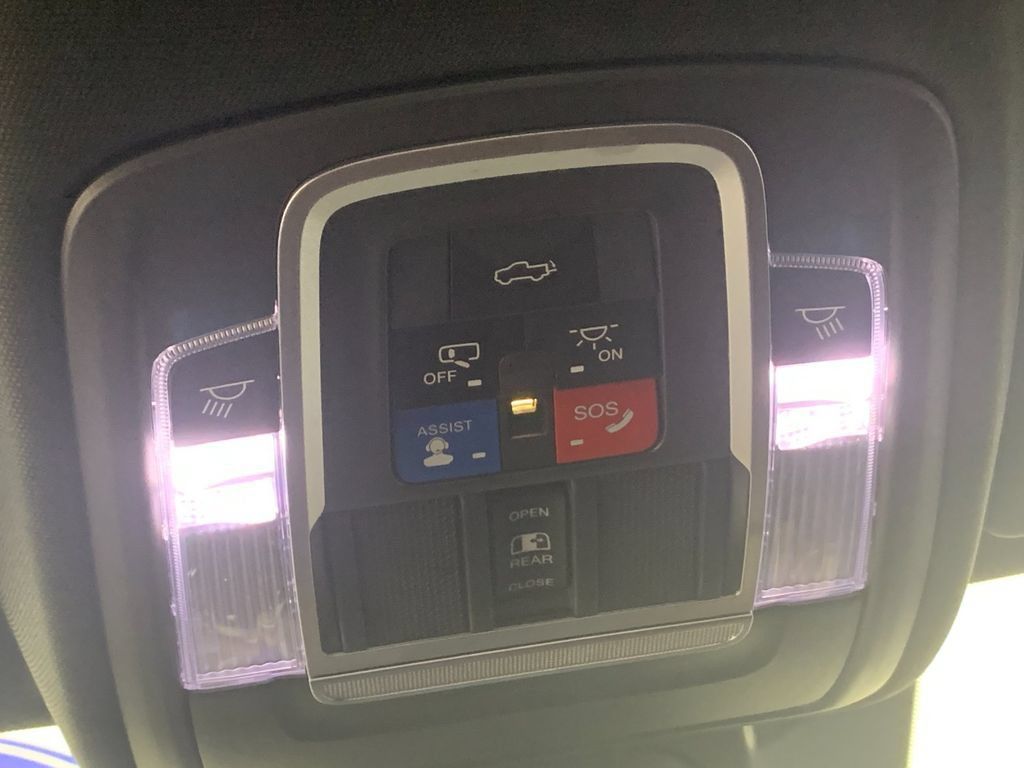 Used 2019 RAM 1500 Limited AWD/4WD image 27