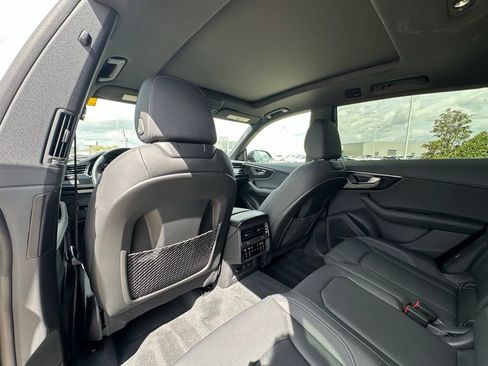 Certified 2025 Audi Q8 Premium Plus w/ Premium Plus Package AWD/4WD image 22