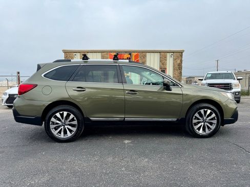 Used 2019 Subaru Outback 3.6R Touring w/ Popular Package #3A image 2
