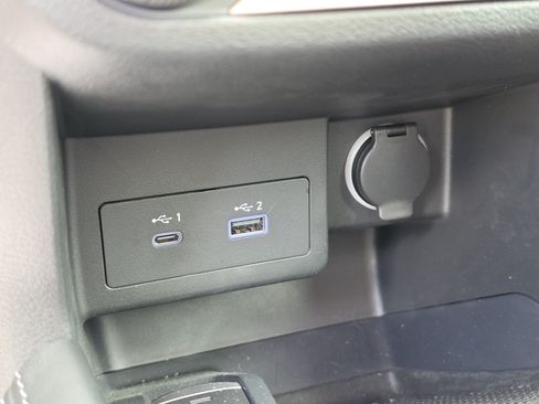 Used 2023 Nissan Kicks SV FWD image 28