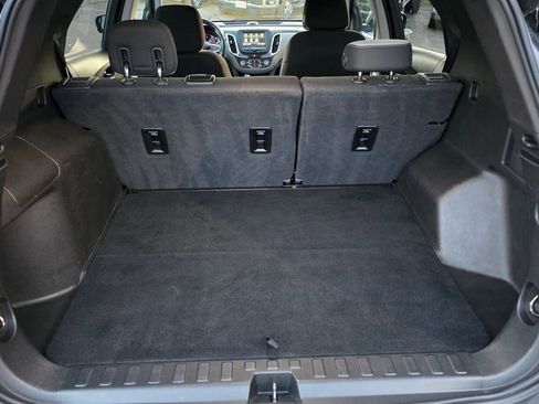 Used 2019 Chevrolet Equinox LT image 9