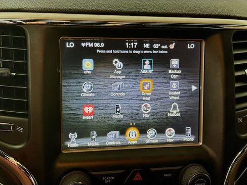 Used 2017 Jeep Grand Cherokee Limited image 18