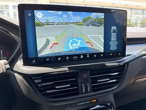 Used 2025 Ford Escape ST-Line Select w/ Tech Pack #1 AWD/4WD image 10