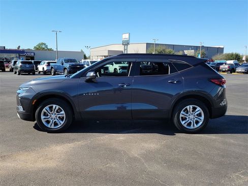 Used 2021 Chevrolet Blazer LT image 3