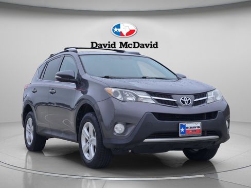 Used 2014 Toyota RAV4 XLE FWD image 7