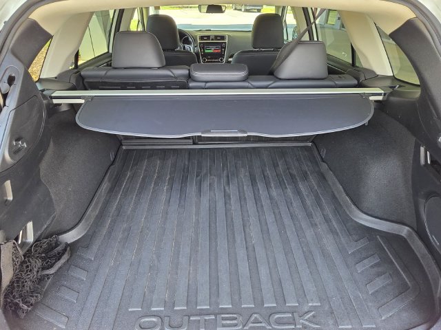Used 2019 Subaru Outback 3.6R Limited w/ Popular Package #2 AWD/4WD image 15