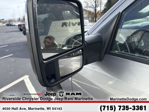 Used 2024 RAM 2500 Big Horn w/ Bed Utility Group image 6