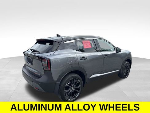 Certified 2025 Nissan Kicks SR AWD/4WD image 5