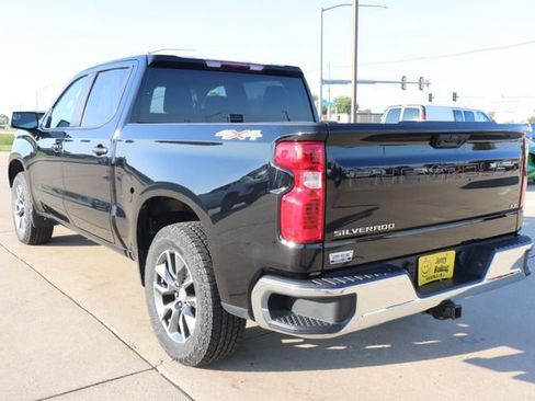 Used 2023 Chevrolet Silverado 1500 LT image 5