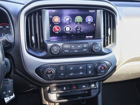 Used 2015 GMC Canyon SLE w/ SLE Convenience Package image 13