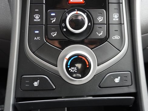 Used 2015 Hyundai Elantra Sport FWD image 23