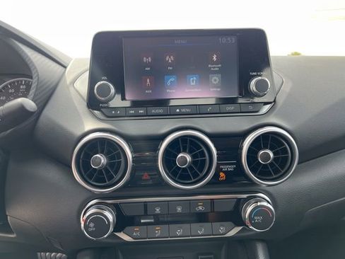 Used 2025 Nissan Sentra S image 16