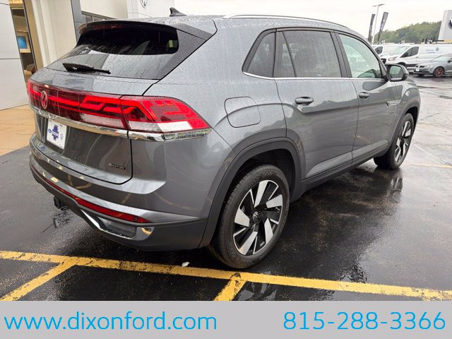 Used 2024 Volkswagen Atlas Cross Sport SE AWD/4WD image 8