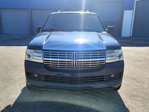 Used 2014 Lincoln Navigator L 2WD image 3