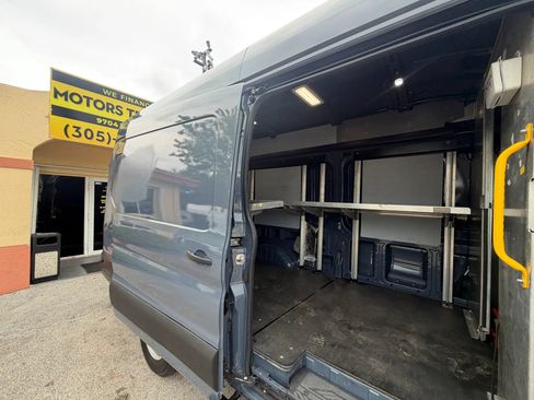 Used 2020 Ford Transit 250 148 High Roof Extended RWD image 8