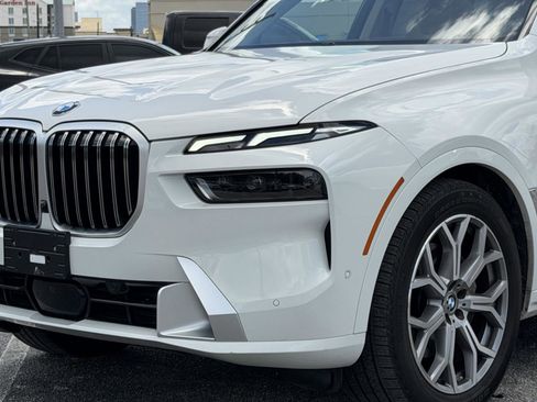 Used 2026 BMW X7 xDrive40i AWD/4WD image 8