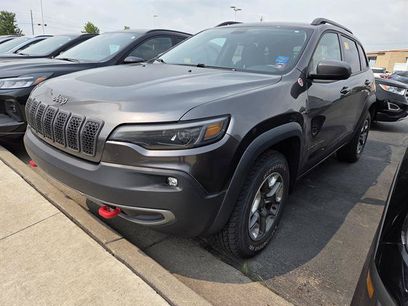Used 2019 Jeep Cherokee Trailhawk w/ Comfort/Convenience Group