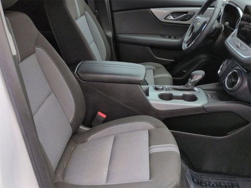 Certified 2024 Chevrolet Blazer LT w/ Convenience Package image 26