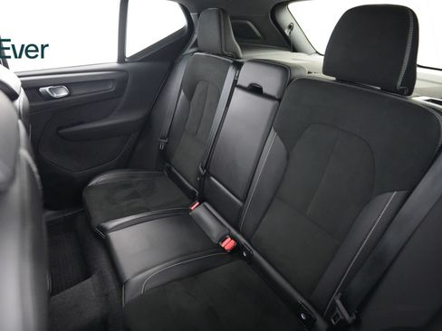 Used 2022 Volvo XC40 P8 Recharge Ultimate AWD/4WD image 24