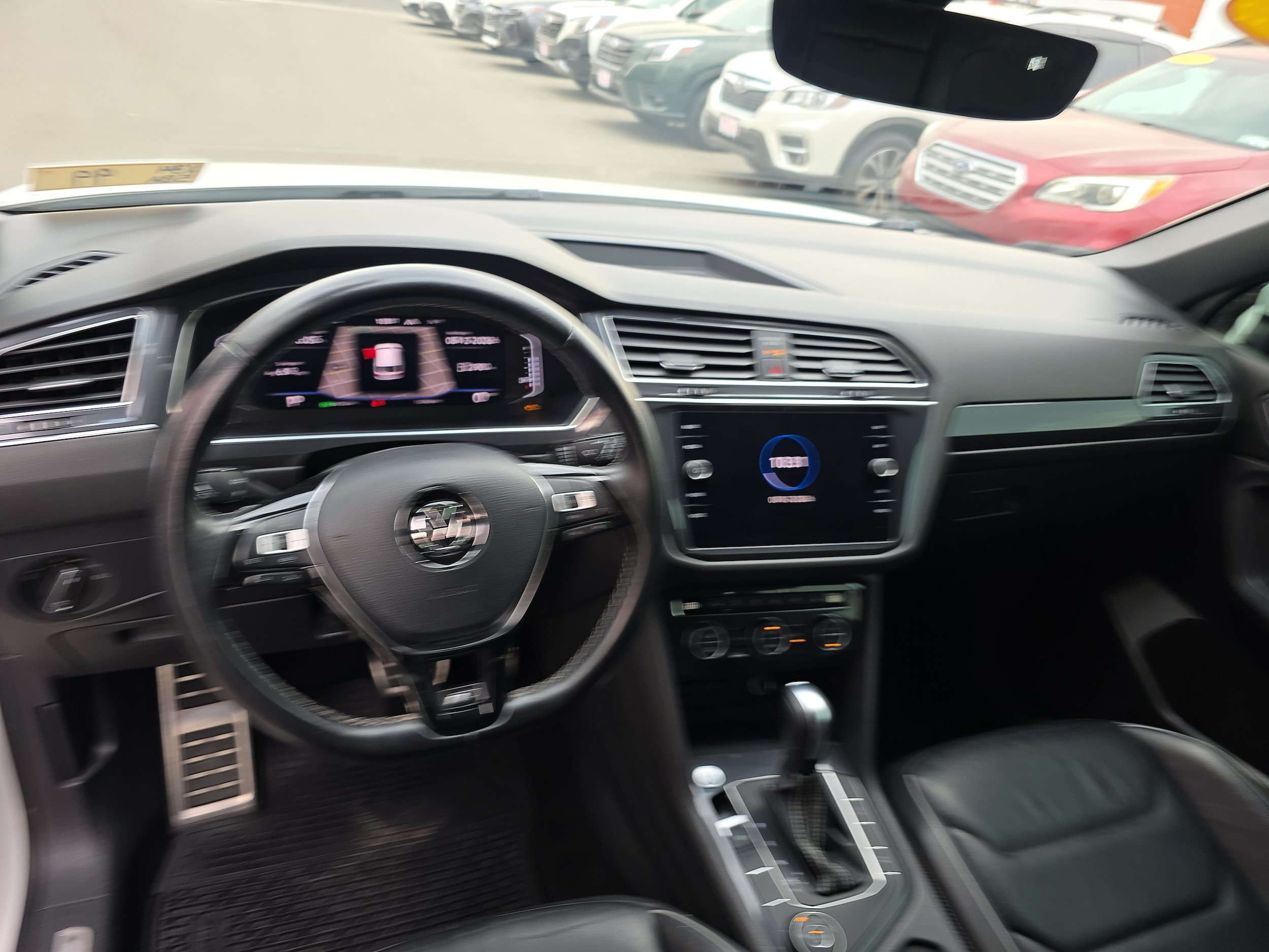 Used 2021 Volkswagen Tiguan SEL Premium R-Line AWD/4WD image 3