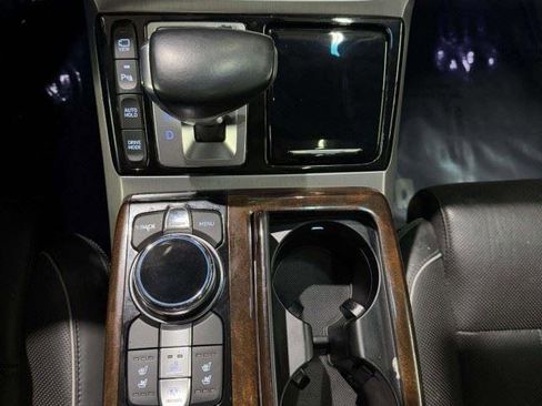 Used 2019 Genesis G90 5.0 Ultimate RWD image 31