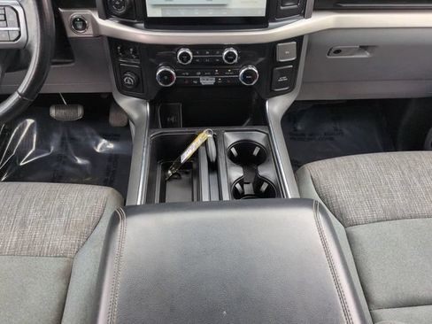 Used 2022 Ford F150 XLT w/ Equipment Group 302A High RWD image 17