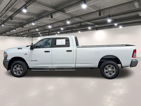 Used 2024 RAM 2500 Big Horn AWD/4WD image 13