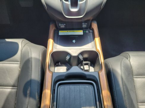 Used 2020 Honda CR-V Touring image 16