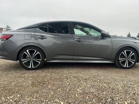 Used 2021 Nissan Sentra SR image 9