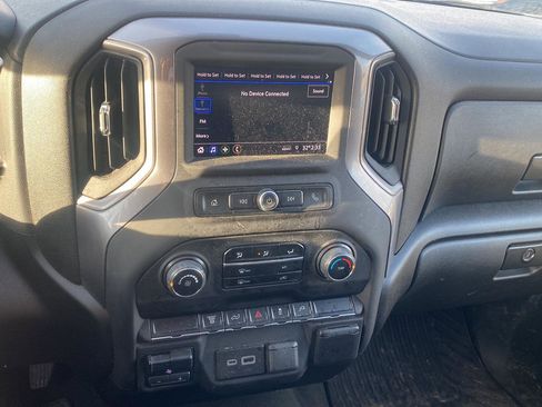 Used 2023 Chevrolet Silverado 2500 Custom w/ Custom Value Package image 13