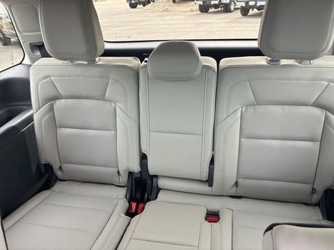 New 2026 Lincoln Navigator Reserve AWD/4WD image 23