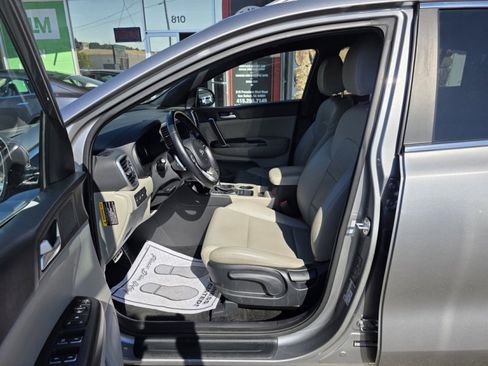 Used 2020 Kia Sportage S image 10