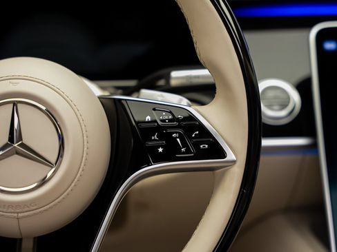 Used 2024 Mercedes-Benz Maybach S 580 4MATIC image 51