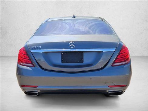 Used 2017 Mercedes-Benz S 550 Sedan image 6