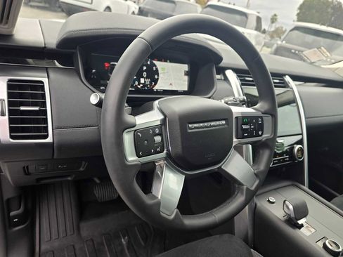 Certified 2024 Land Rover Discovery S AWD/4WD image 26