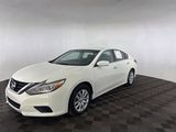 Used 2018 Nissan Altima 2.5 S w/ S Convenience Package image 3