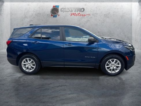 Used 2022 Chevrolet Equinox LS w/ LS Convenience Package FWD image 7