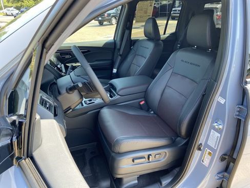 Used 2026 Honda Ridgeline Black Edition image 18