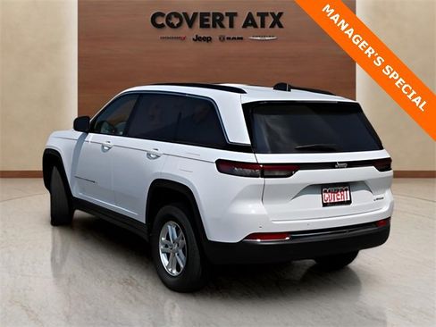 New 2025 Jeep Grand Cherokee Laredo w/ Trailer Tow Package image 3