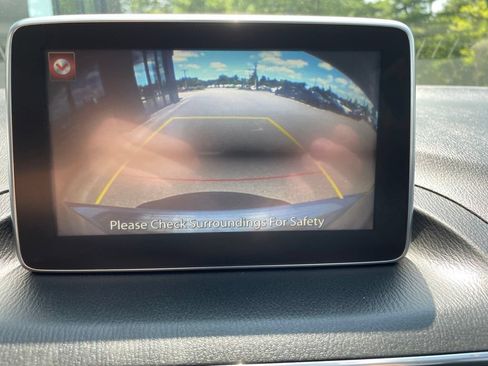 Used 2014 MAZDA MAZDA3 s Grand Touring FWD image 23